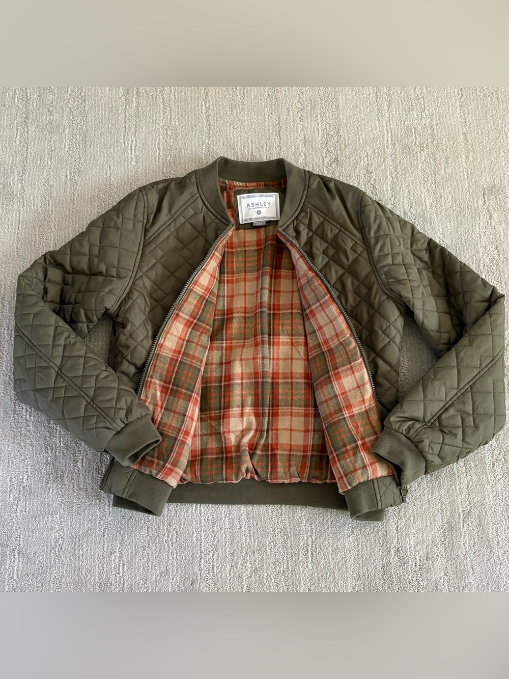 Y2K Olive Green Quilted Bomber Jacket Plaid Lined Zip Up Utility Cottagecore M